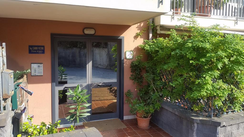 Baia Giardini Apartments Eksteriør billede