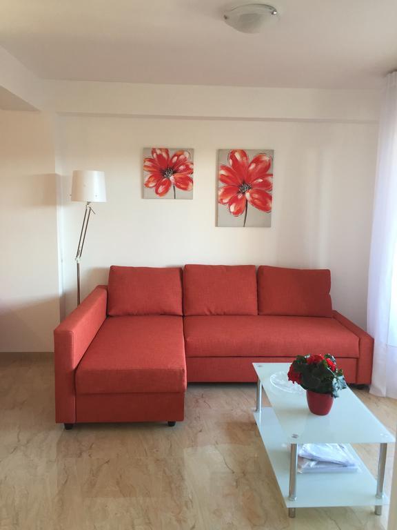 Baia Giardini Apartments Eksteriør billede