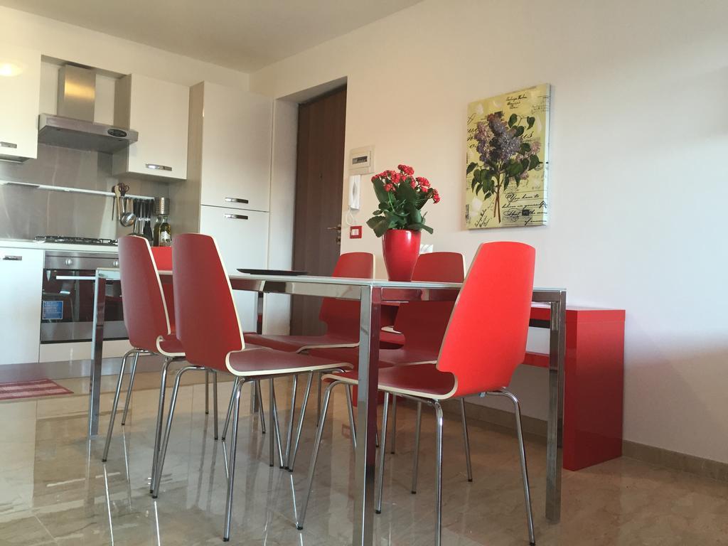 Baia Giardini Apartments Eksteriør billede